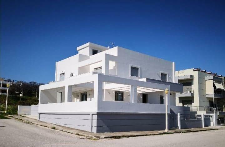 Green - Comfy Center Rodos Asgourou Екстериор снимка