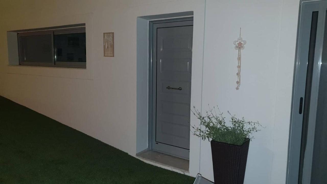 Green - Comfy Center Rodos Asgourou Екстериор снимка